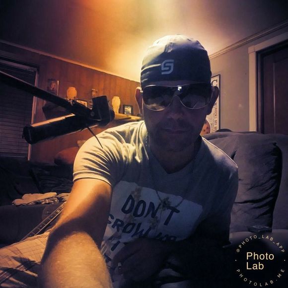 Meet your Posher, Chad - Picture 1 of 1